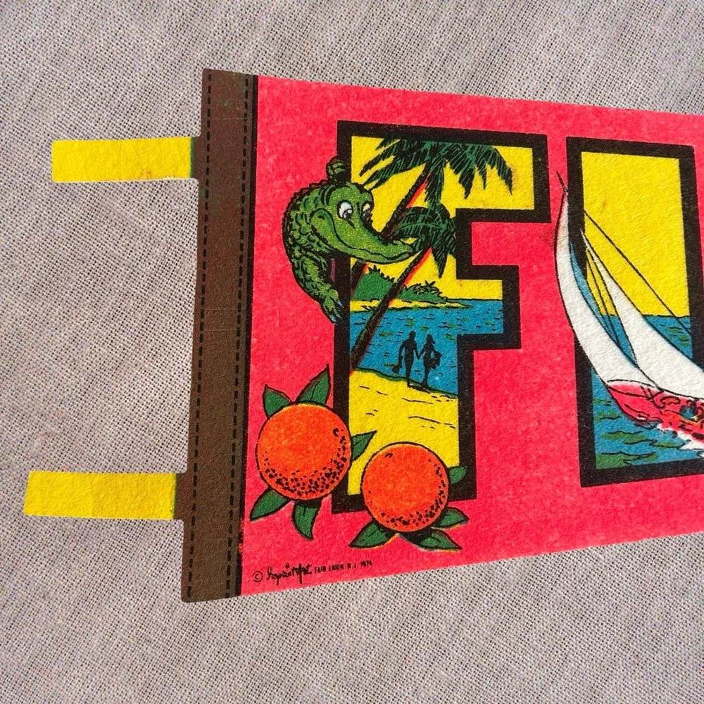 Vintage 1974 Large Felt Imprint Art Florida Souvenir Pennant
